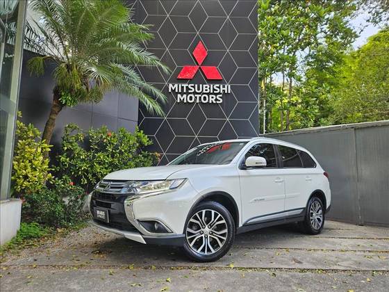 MITSUBISHI OUTLANDER 2.0 COMFORT 16V GASOLINA 4P AUTOMÁTICO